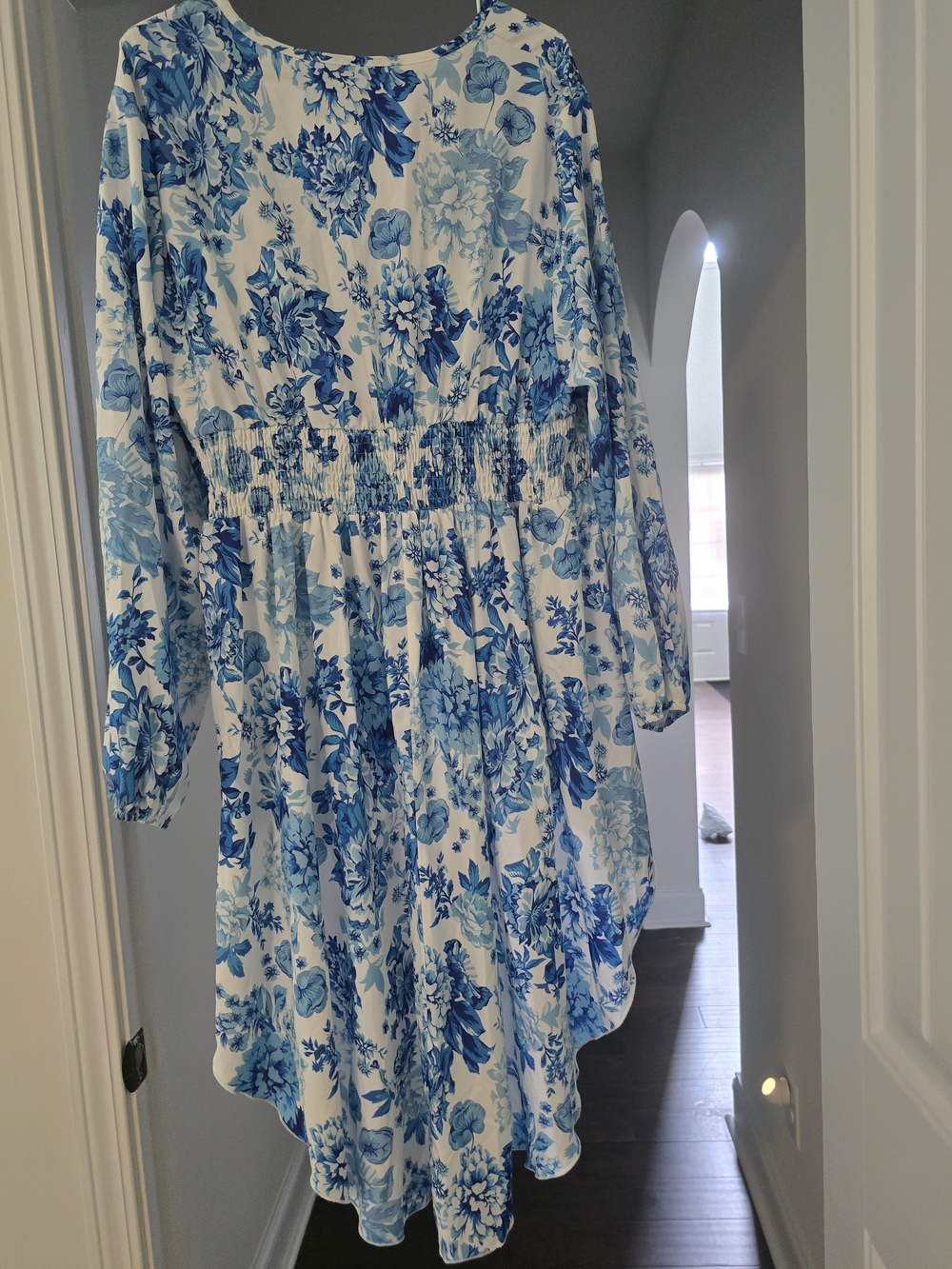 SHEIN Blue and White Floral Tunic Dress